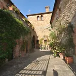 Azienda Agrituristica Podere Pratovecchio