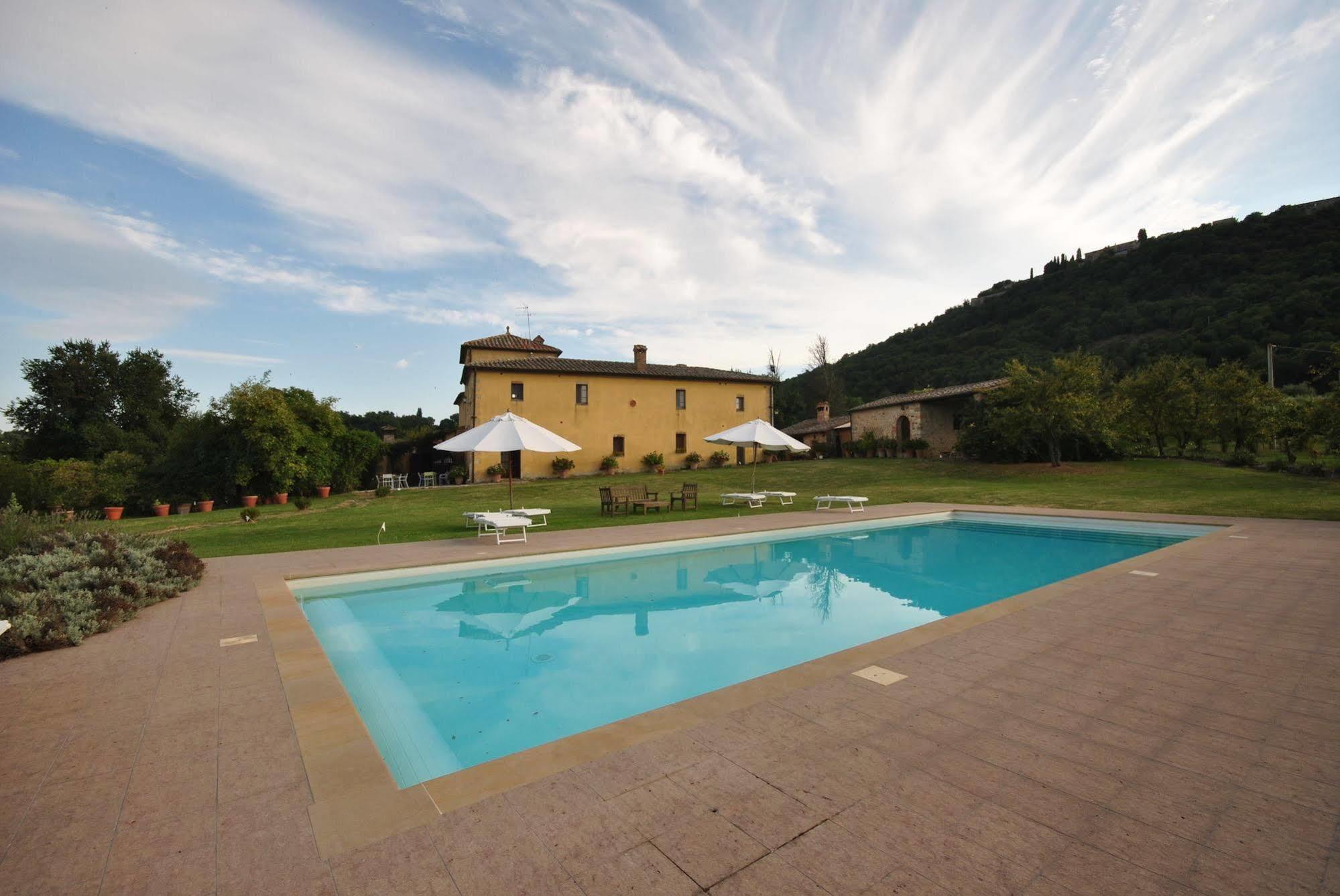 Azienda Agrituristica Podere Pratovecchio *